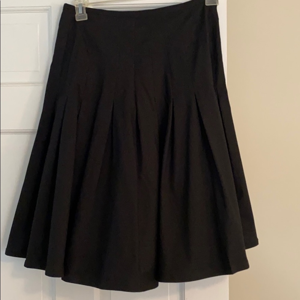 Tadashi Shoji black taffeta skirt